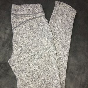 GymShark - Fleur Texture Leggings